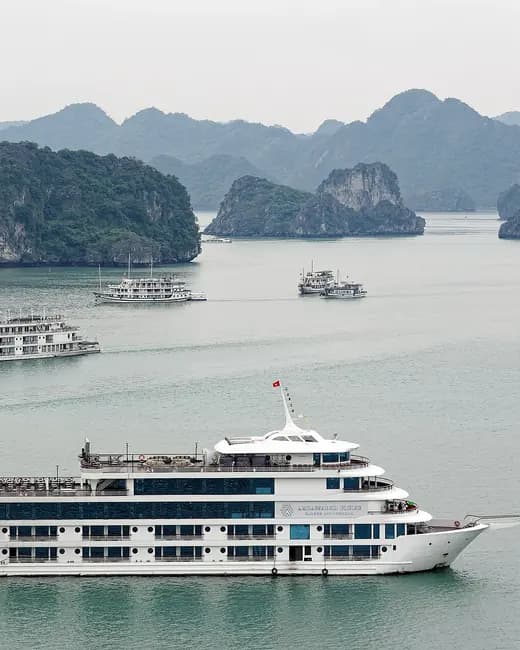 Limestone islands in Ha Long Bay